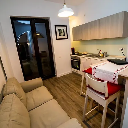 Apartman Il Passeggio Downtown Studio With Balcony